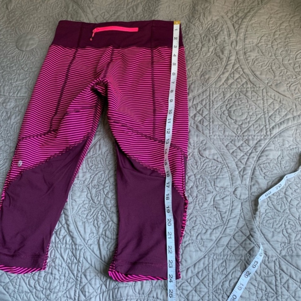 Lululemon  stripped crop leggings size 4  XS - Picture 7 of 8